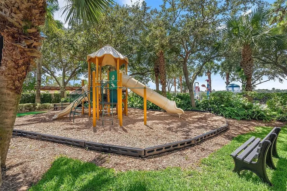 631 MOONDANCER COURT Palm Beach Gardens, FL 33410