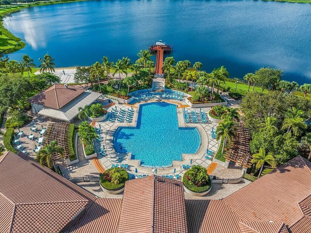 631 MOONDANCER COURT Palm Beach Gardens, FL 33410