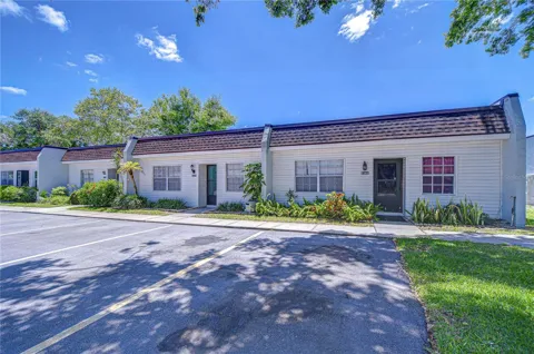 13870 OAKWOOD LANE #13870