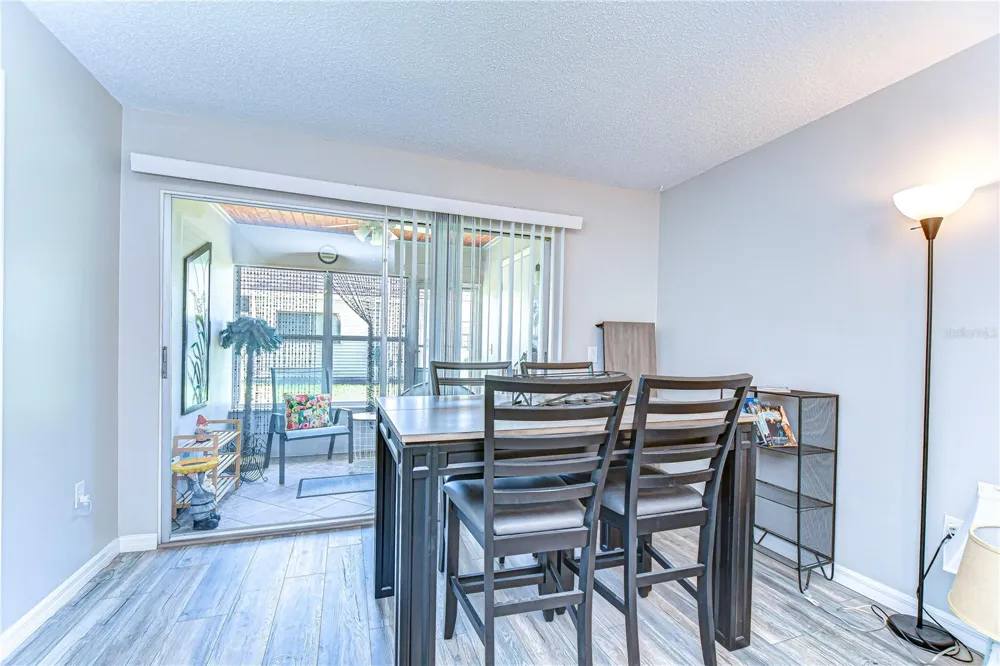 13870 OAKWOOD LANE #13870 Seminole, FL 33776