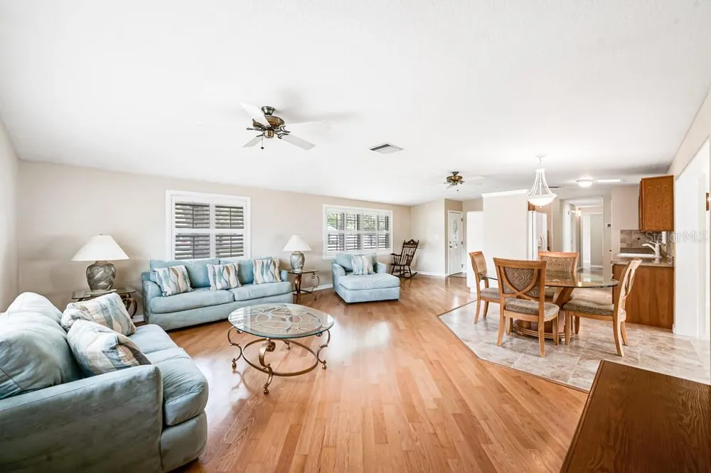 1924 W NORTH STREET Tampa, FL 33604