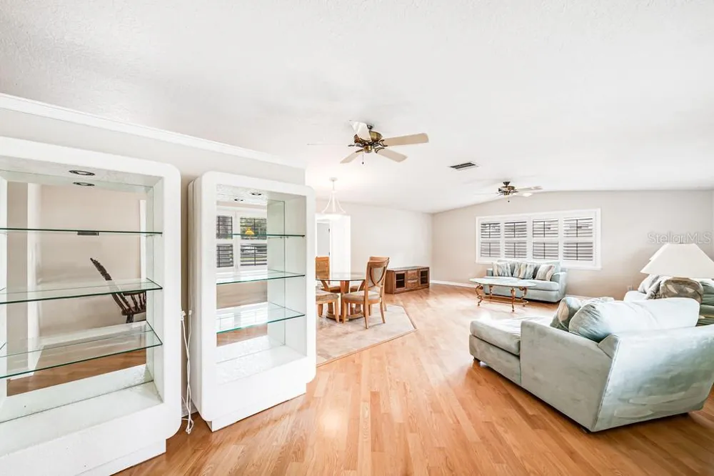 1924 W NORTH STREET Tampa, FL 33604