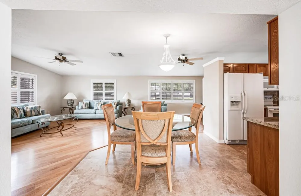 1924 W NORTH STREET Tampa, FL 33604