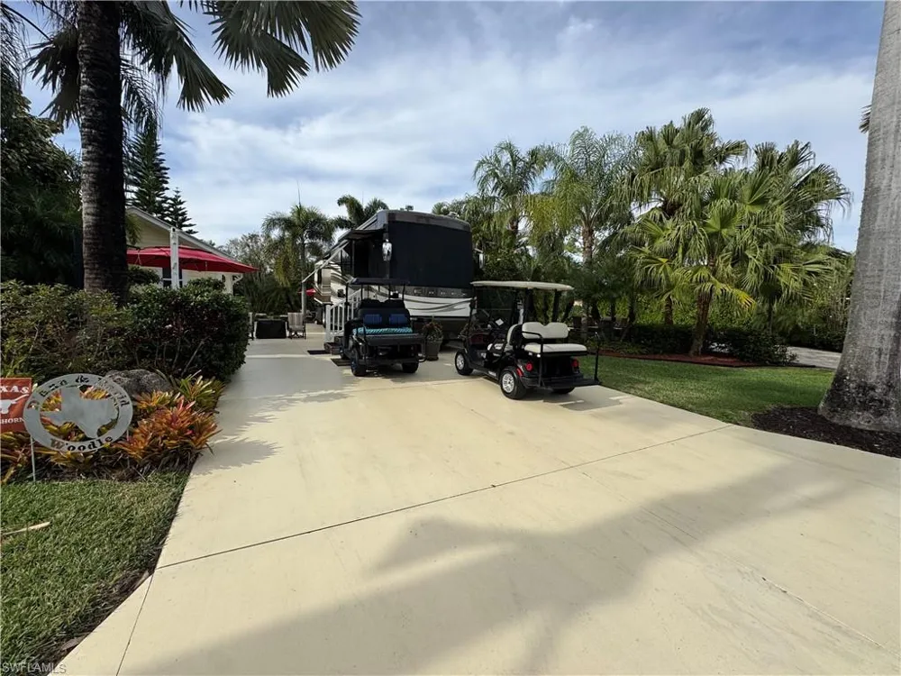 W Riverbend Resort Boulevard Labelle, FL 33935