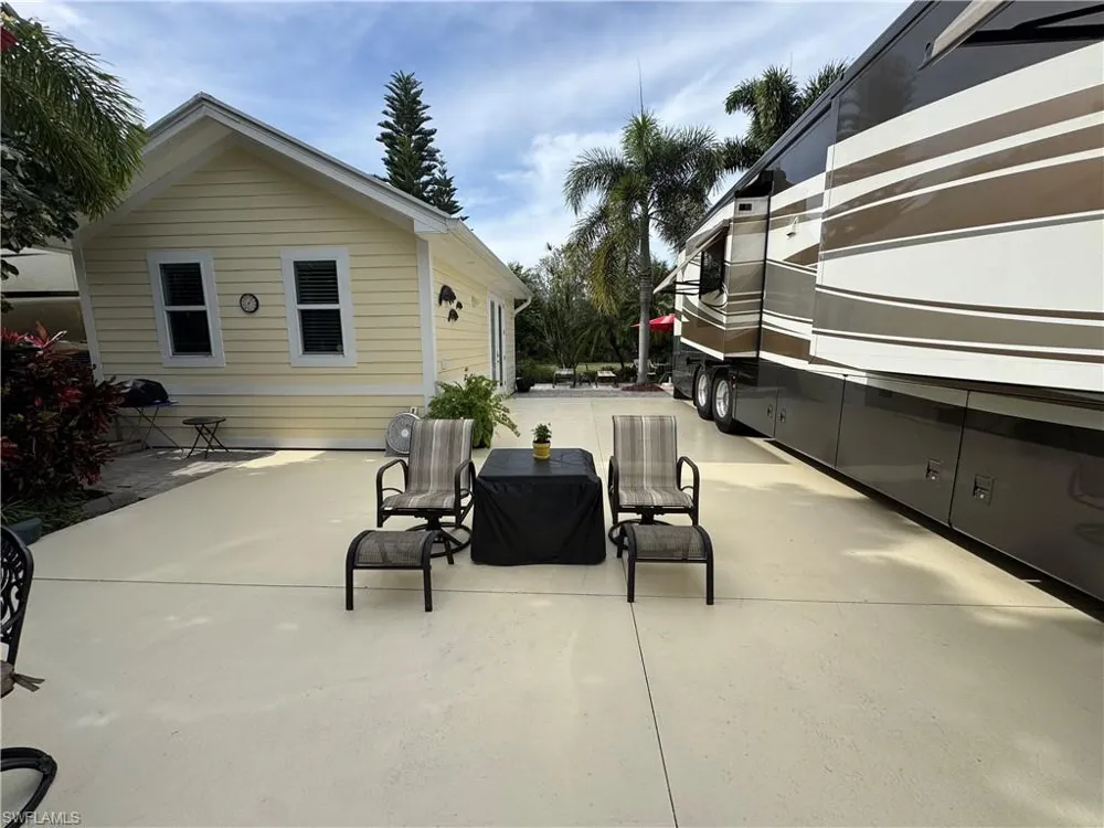 W Riverbend Resort Boulevard Labelle, FL 33935