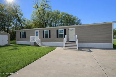 194 Jacobstown New Egypt Road ##4