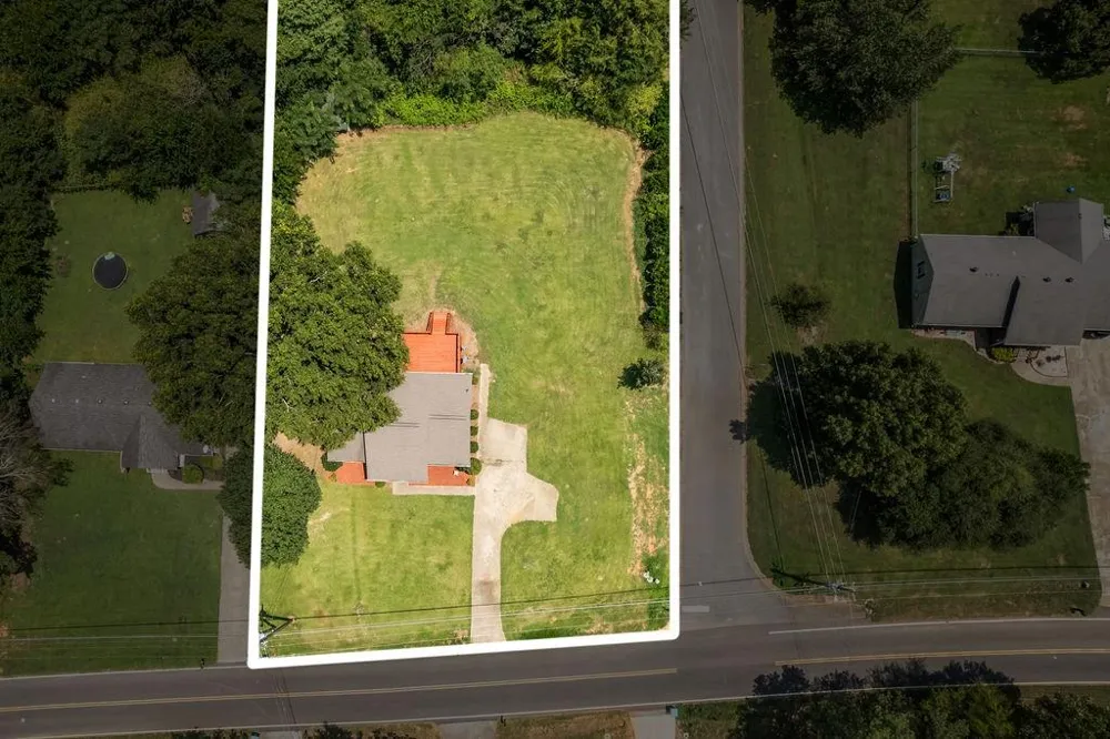 135 Manning Mill Road Adairsville, GA 30103