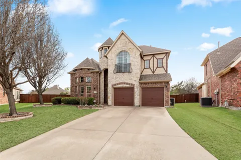 5736 New Castle Drive