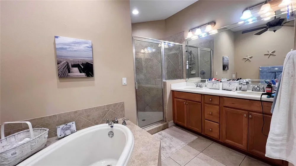 1266 RIBOLLA DRIVE Palm Harbor, FL 34683