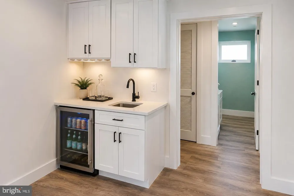 1856 MILL CREEK Manahawkin, NJ 08050