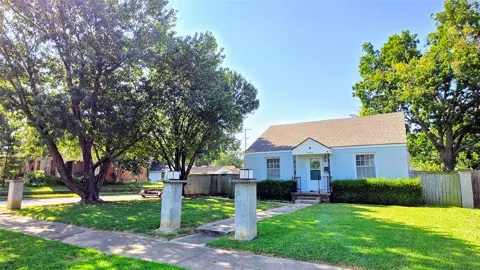 2446 E 3rd Street