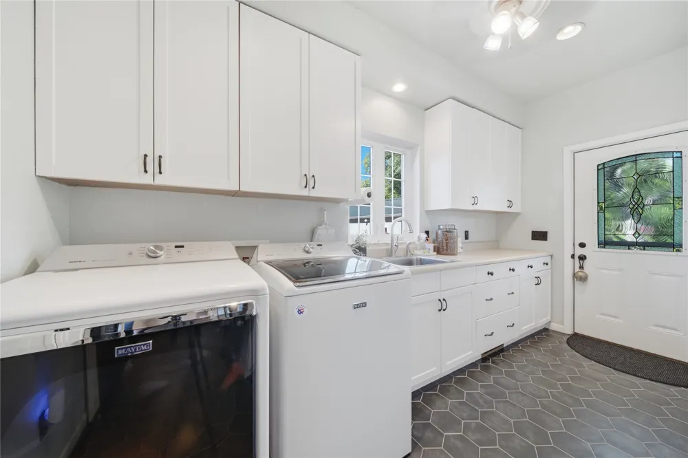 21499 Bald Hill Road Morris, OK 74445