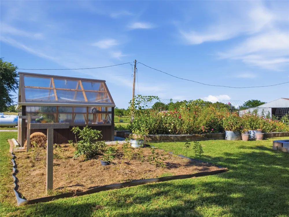 21499 Bald Hill Road Morris, OK 74445