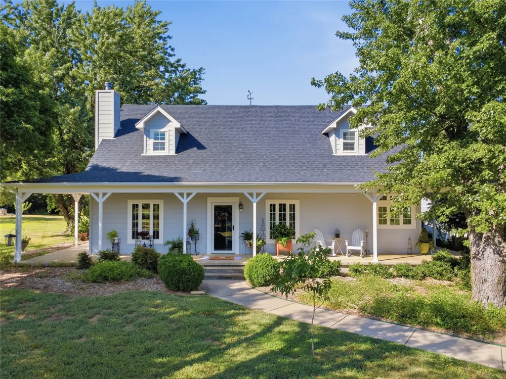 21499 Bald Hill Road Morris, OK 74445