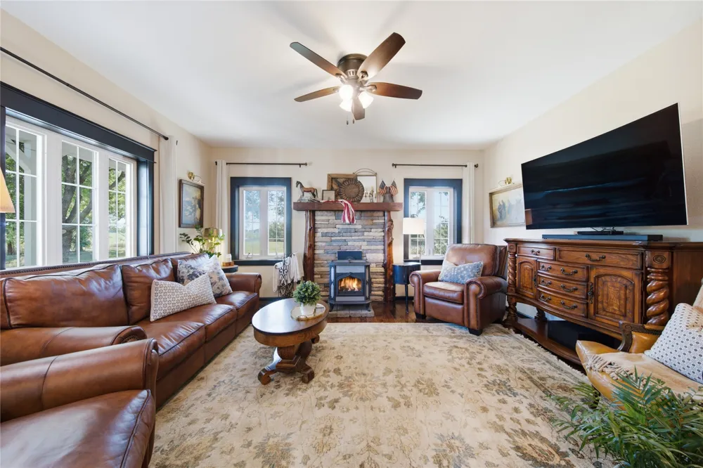 21499 Bald Hill Road Morris, OK 74445