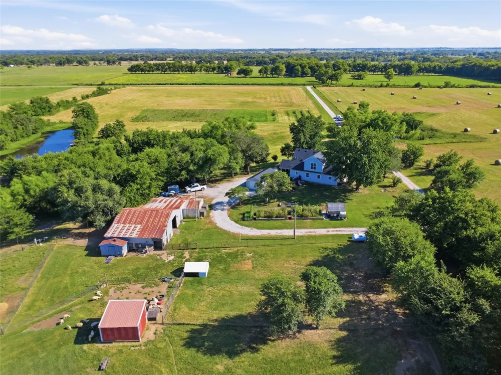 21499 Bald Hill Road Morris, OK 74445