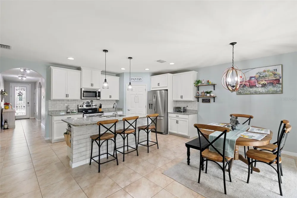 3215 BIRCHIN LANE Fort Myers, FL 33916
