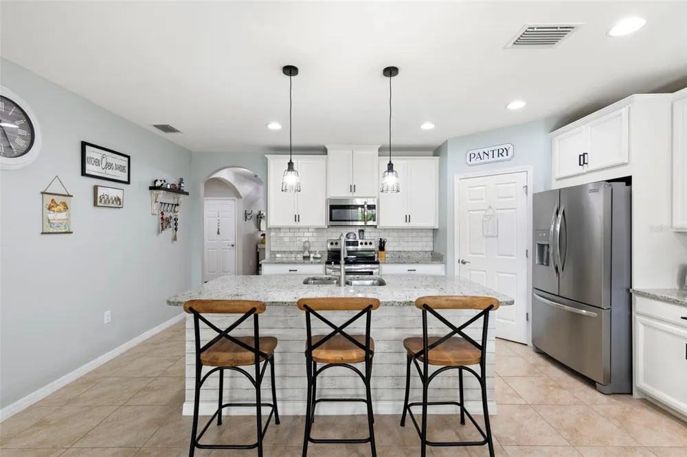 3215 BIRCHIN LANE Fort Myers, FL 33916