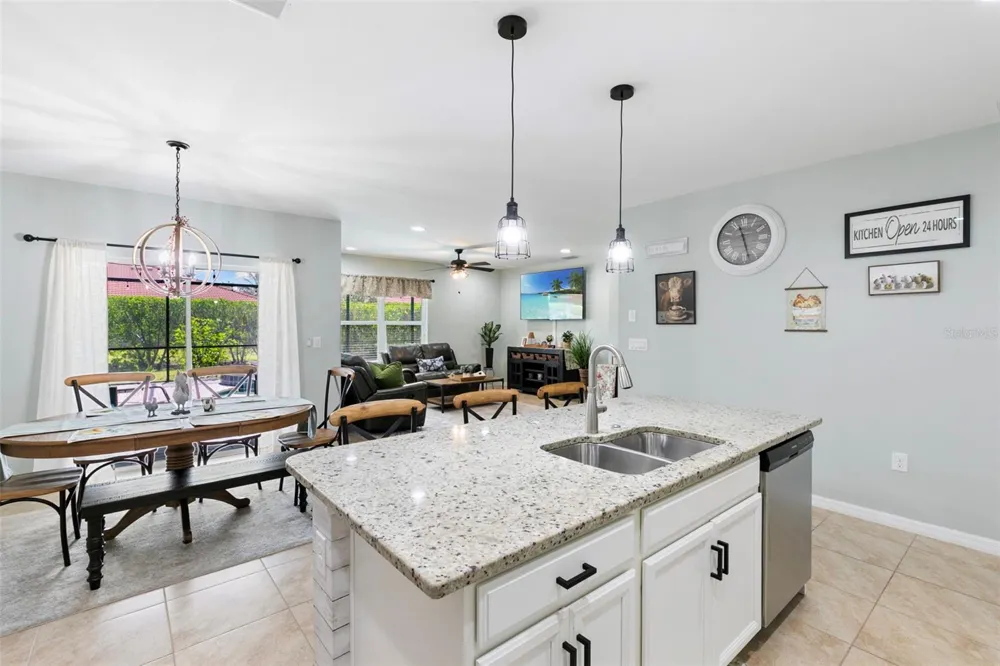 3215 BIRCHIN LANE Fort Myers, FL 33916