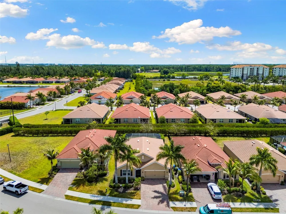 3215 BIRCHIN LANE Fort Myers, FL 33916