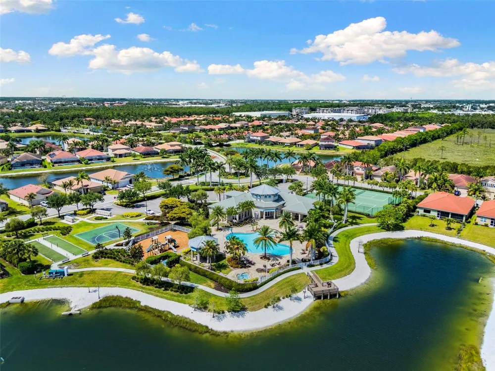 3215 BIRCHIN LANE Fort Myers, FL 33916