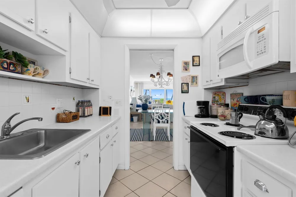 3101 S OCEAN BOULEVARD #102 Highland Beach, FL 33487