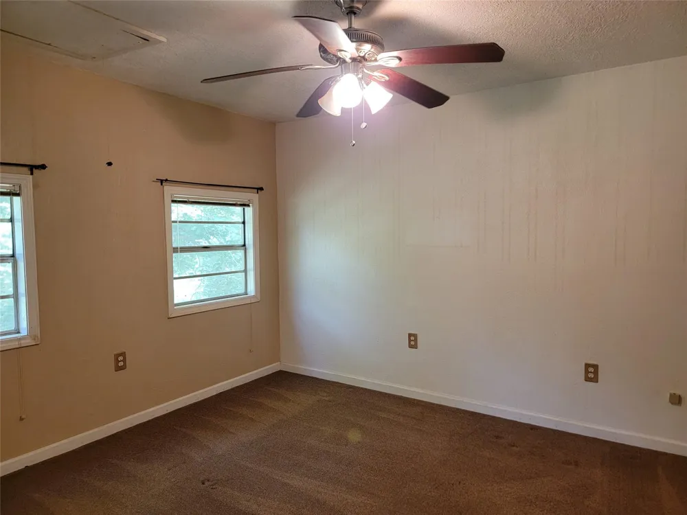 156 White Oak Circle Trinity, TX 75862