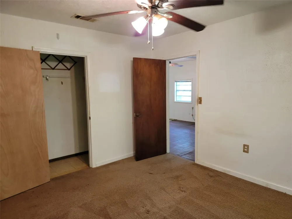 156 White Oak Circle Trinity, TX 75862