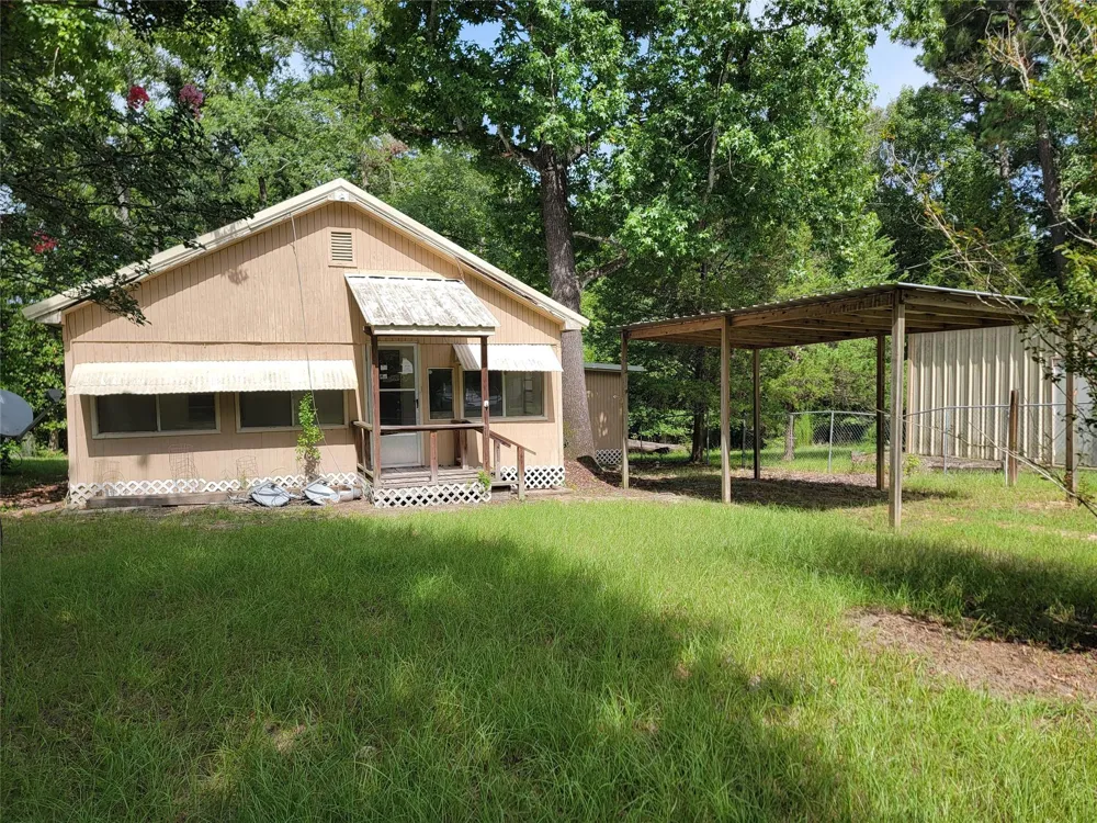 156 White Oak Circle Trinity, TX 75862