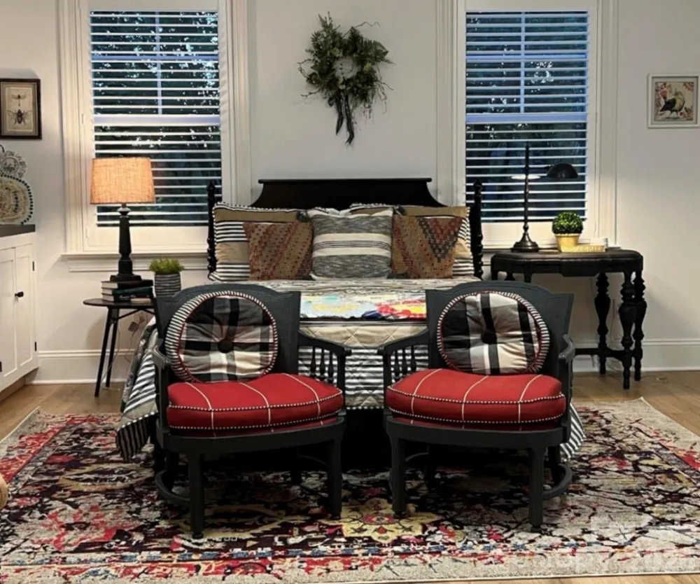 2527 Sharon Road Charlotte, NC 28211