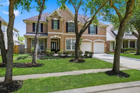 8815 Wenona Walk