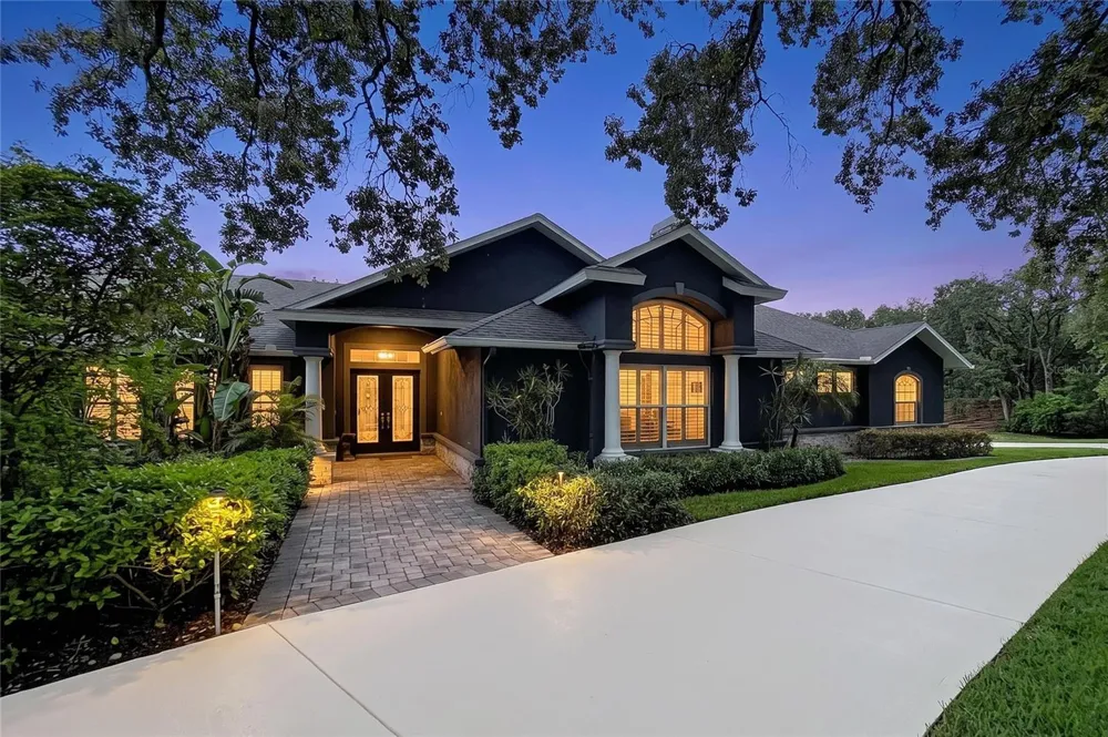 2918 MAGNOLIA TRACE Tarpon Springs, FL 34688