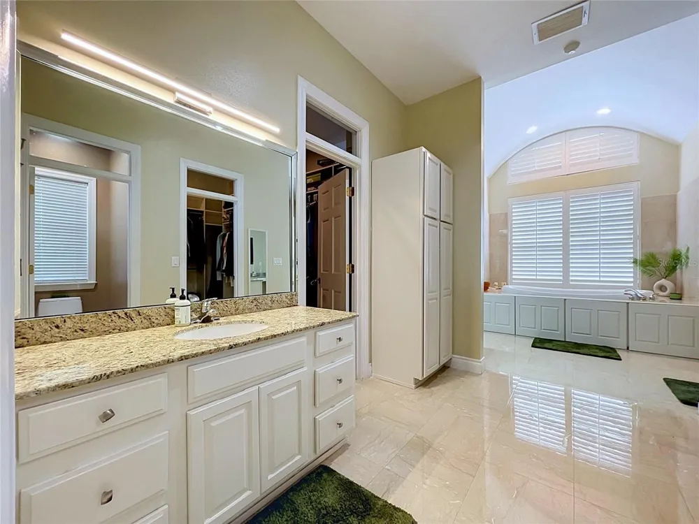 2918 MAGNOLIA TRACE Tarpon Springs, FL 34688