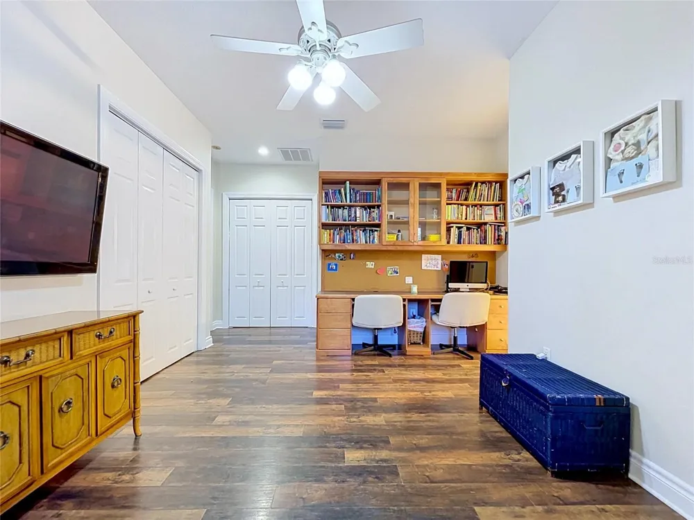 2918 MAGNOLIA TRACE Tarpon Springs, FL 34688