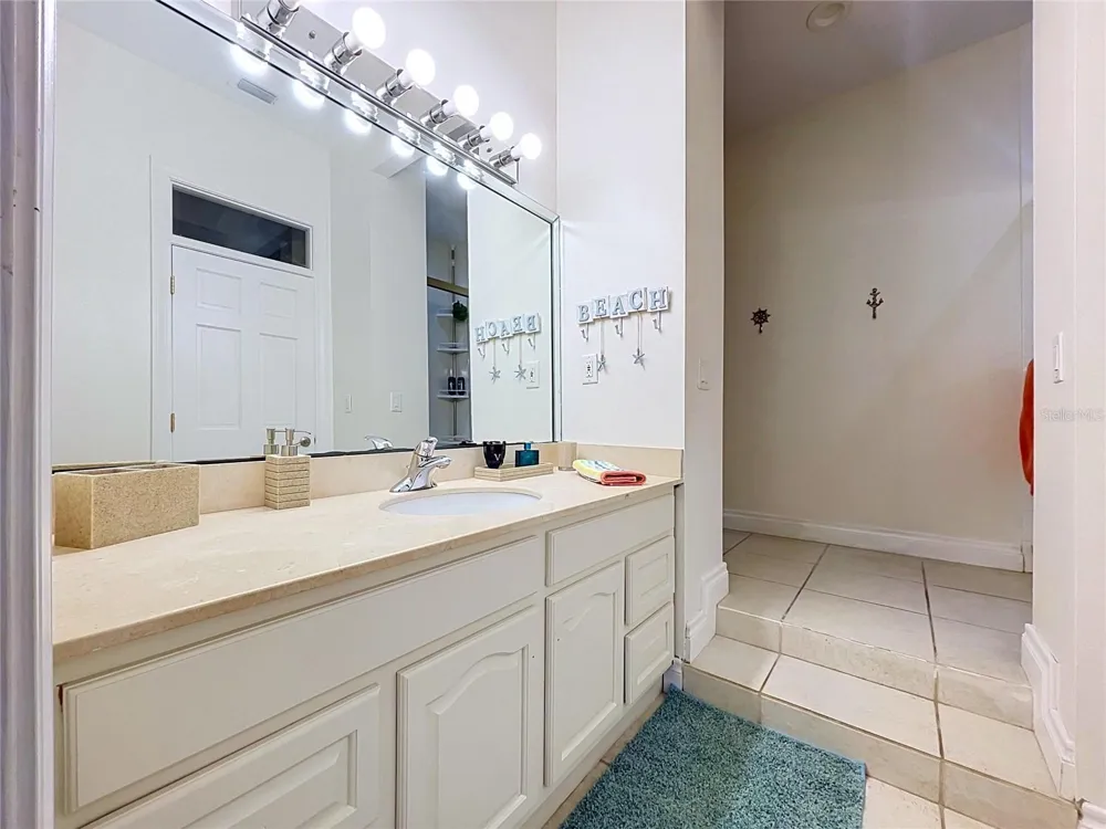 2918 MAGNOLIA TRACE Tarpon Springs, FL 34688