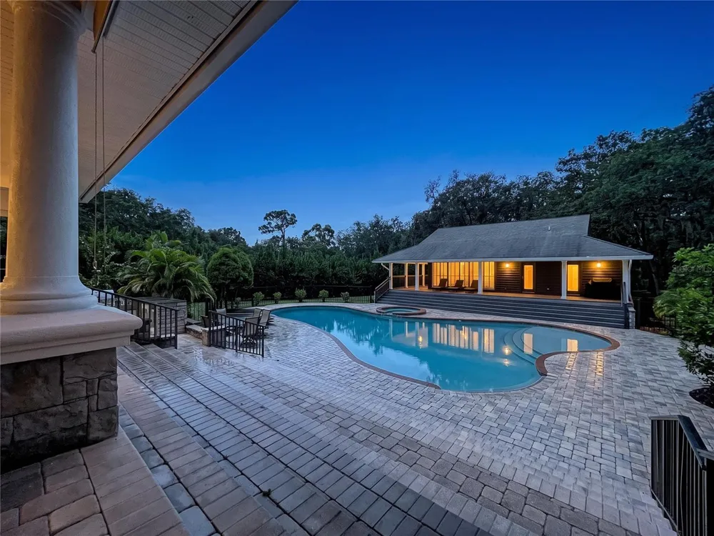 2918 MAGNOLIA TRACE Tarpon Springs, FL 34688