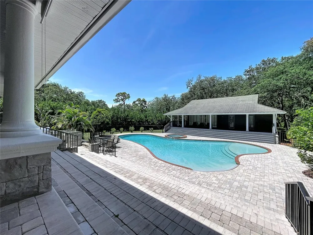 2918 MAGNOLIA TRACE Tarpon Springs, FL 34688
