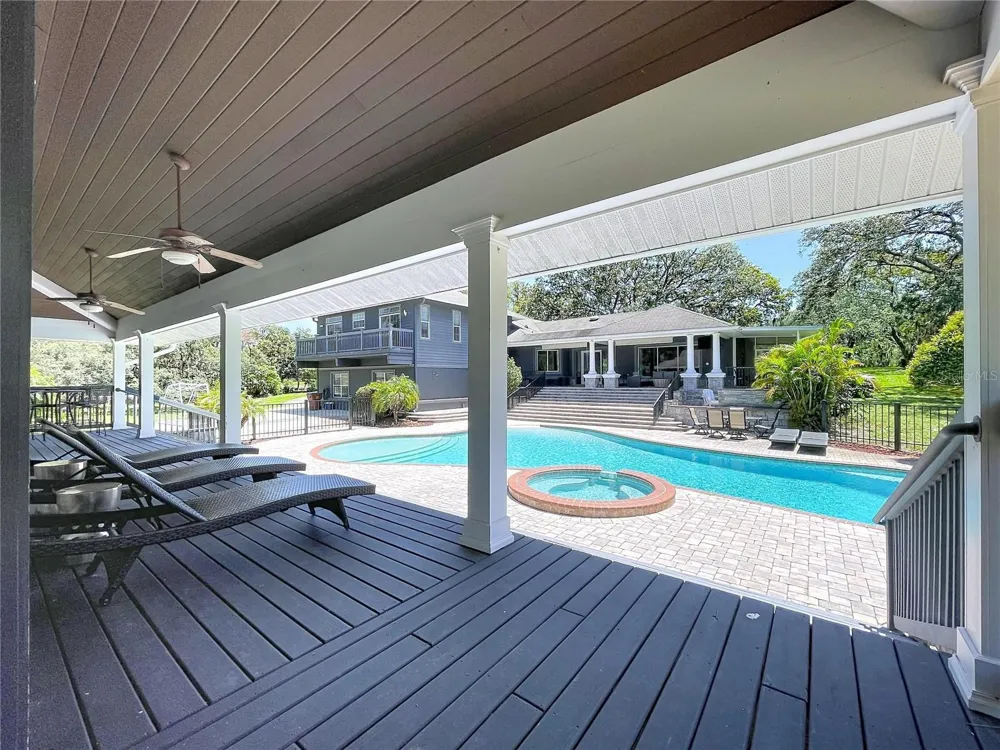 2918 MAGNOLIA TRACE Tarpon Springs, FL 34688