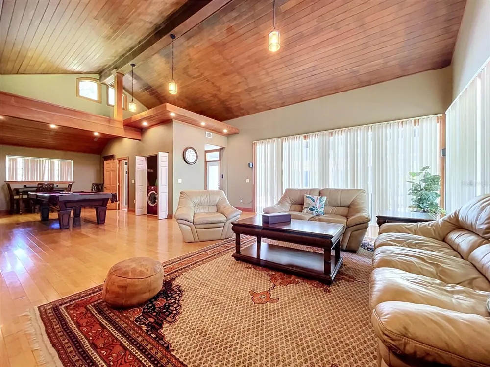 2918 MAGNOLIA TRACE Tarpon Springs, FL 34688