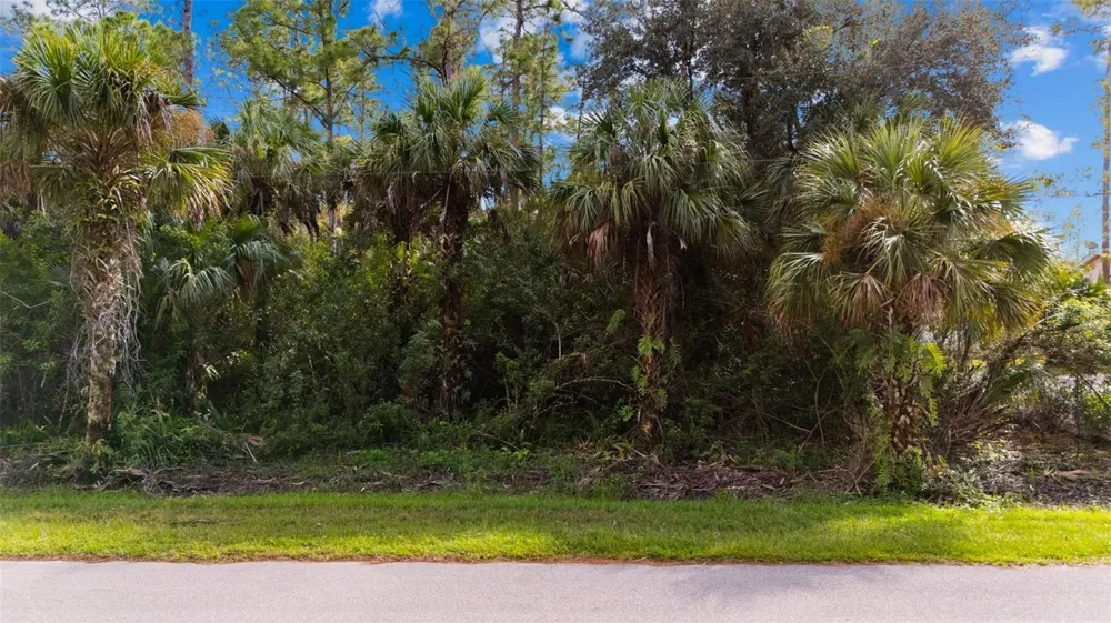 4870 30TH AVENUE SE Naples, FL 34117