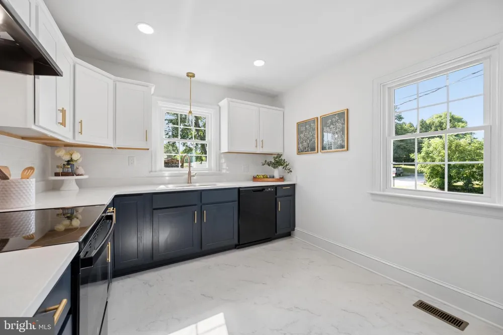 19929 JEFFERSON BOULEVARD Hagerstown, MD 21742