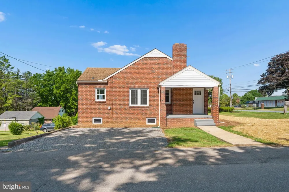 19929 JEFFERSON BOULEVARD Hagerstown, MD 21742