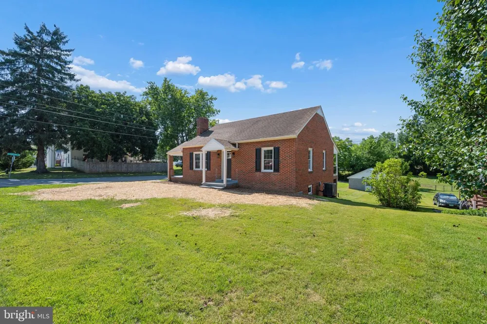 19929 JEFFERSON BOULEVARD Hagerstown, MD 21742