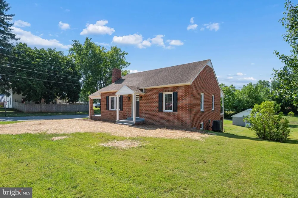 19929 JEFFERSON BOULEVARD Hagerstown, MD 21742