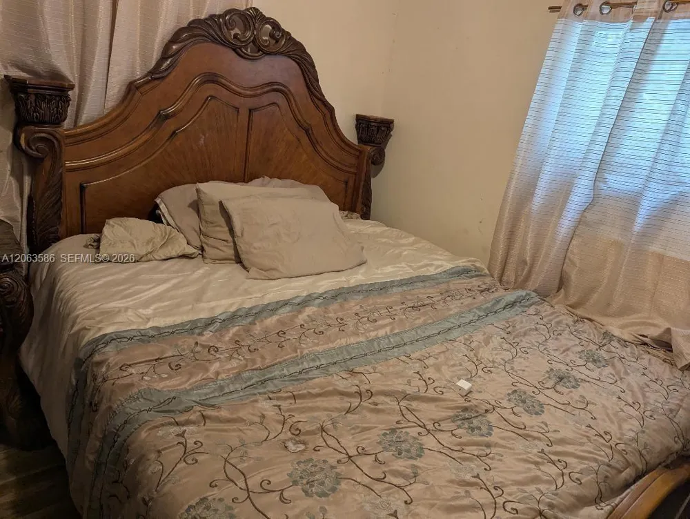 3206 SW 47th Ave West Park, FL 33023