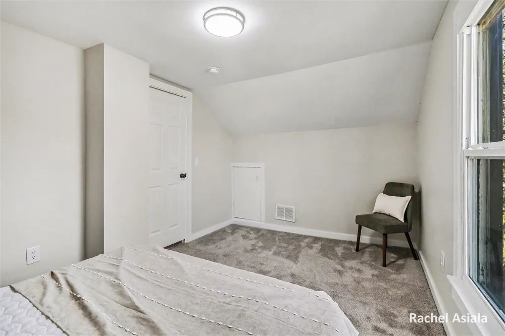 1203 4th Street Muskegon City, MI 49441
