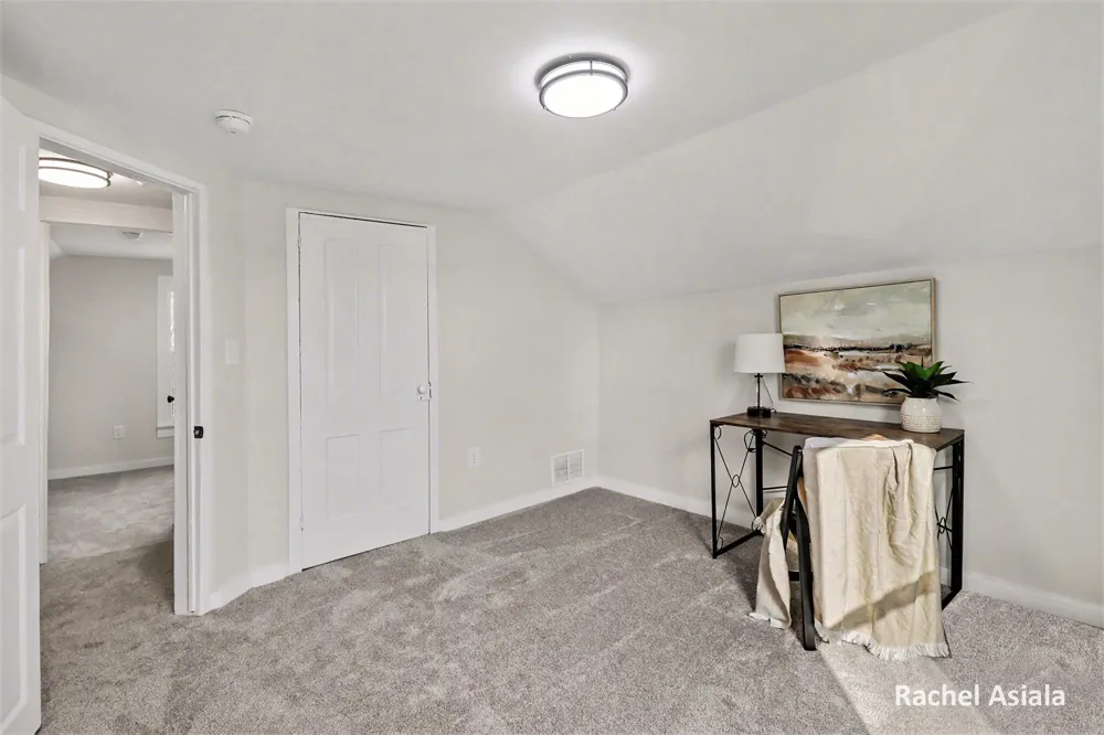 1203 4th Street Muskegon City, MI 49441