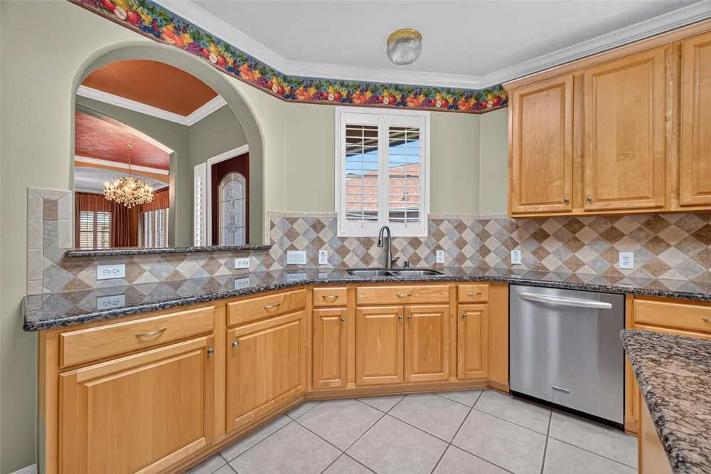 1407 Capri Place Lane Pearland, TX 77581