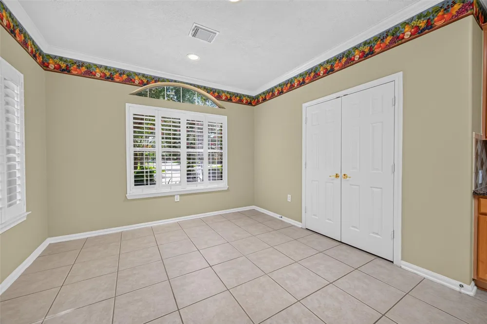 1407 Capri Place Lane Pearland, TX 77581