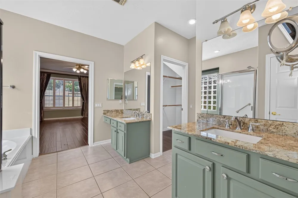 1407 Capri Place Lane Pearland, TX 77581